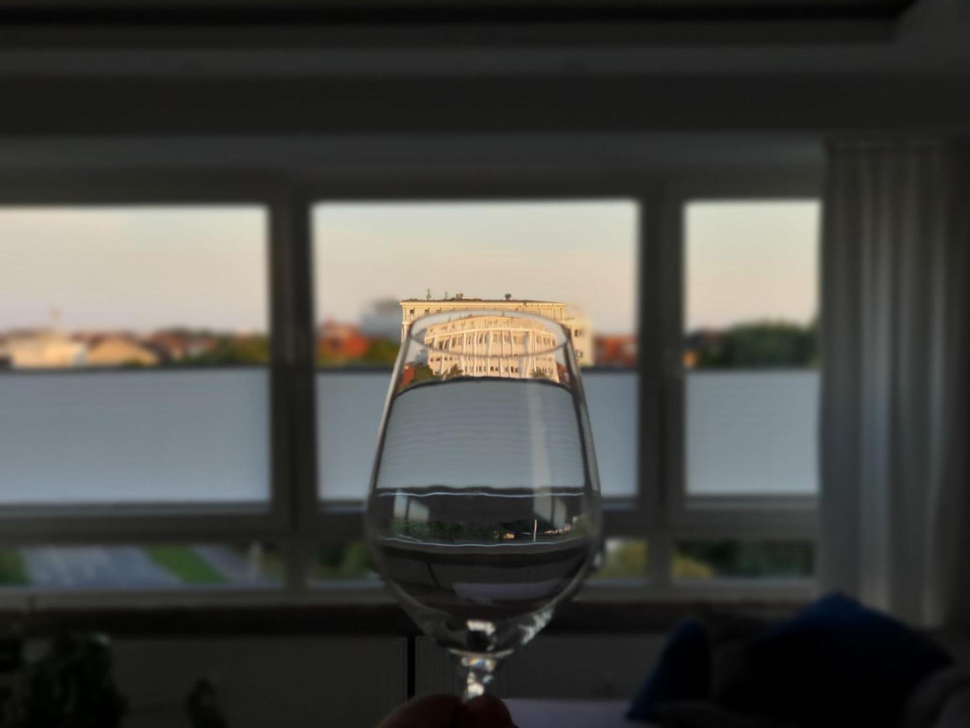 Moebeliertes Wohnen Auf Zeit Am Yachthafen Apartman Bremerhaven Kültér fotó